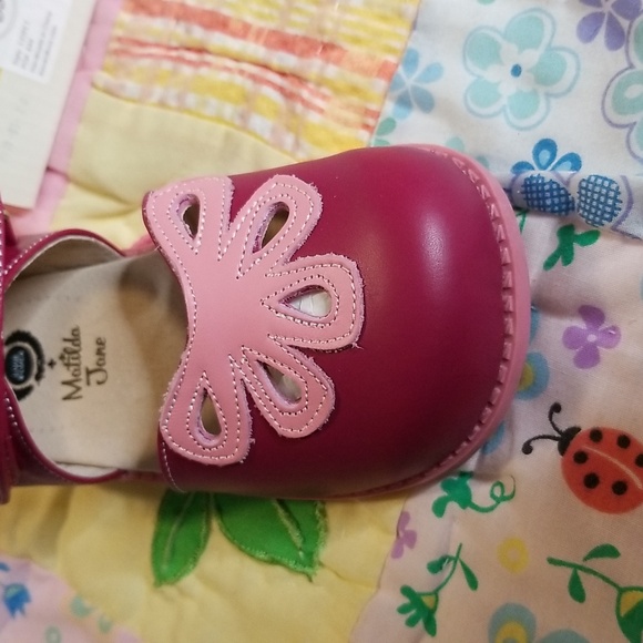 Livie & Luca Matilda Jane Rumba  Red and Pink Leather Petals Size 12 New in Box - Picture 5 of 5